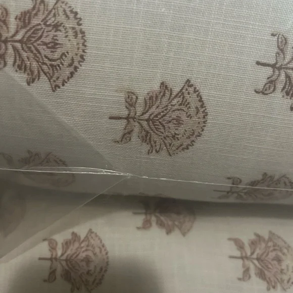 Studio McGee F/Q Lofty Slub Woodblock Floral Print Quilt Off White/ Mauve - Picture 12 of 12